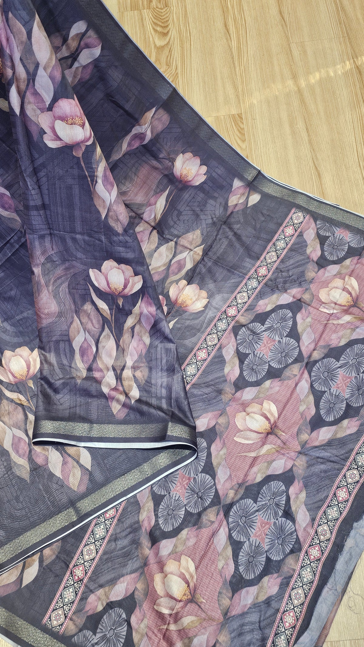 Elegant Grey Floral Varnika Silk Saree | Soft & Flowy| Naanal